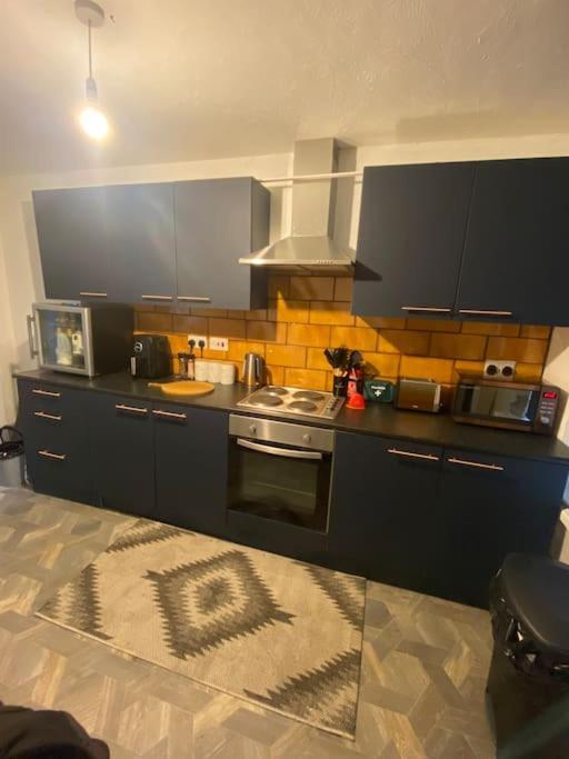 Mountain View Two Bedroom Llwynypia Esterno foto