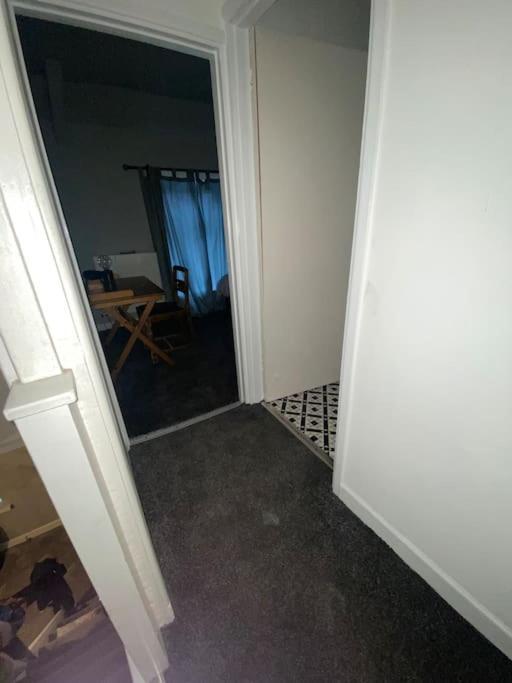 Mountain View Two Bedroom Llwynypia Esterno foto