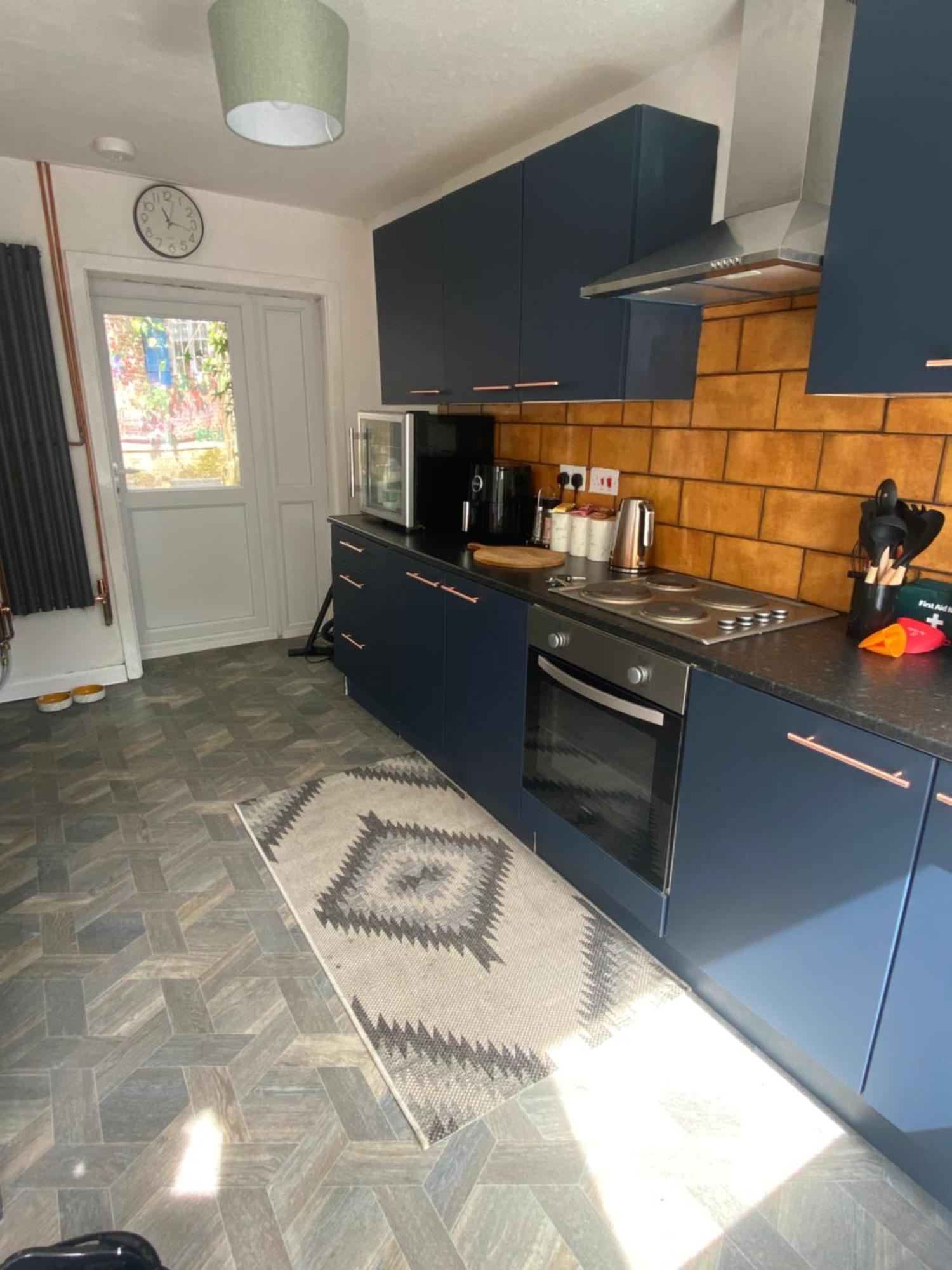 Mountain View Two Bedroom Llwynypia Esterno foto